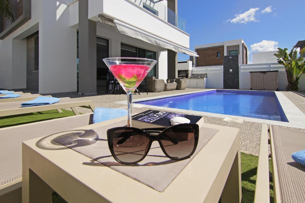 Villa Martha โปรทาราส ภายนอก รูปภาพ
