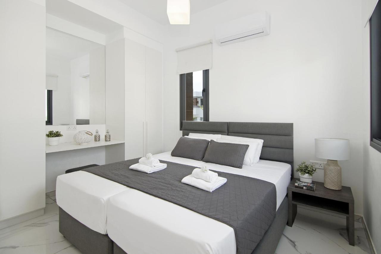 Villa Martha โปรทาราส ภายนอก รูปภาพ